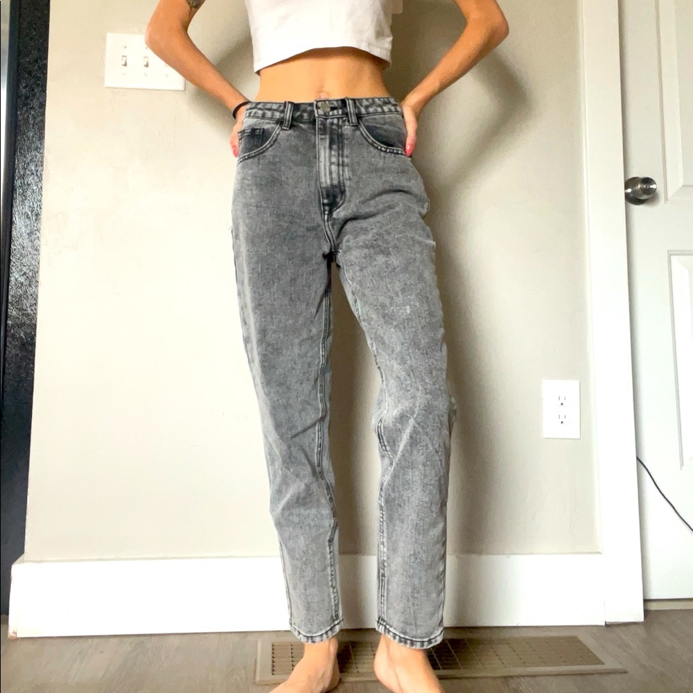 Women’s Nastygal Acid Wash Mom Jeans - Size 2 - Dark Grey - Redial Premium Denim